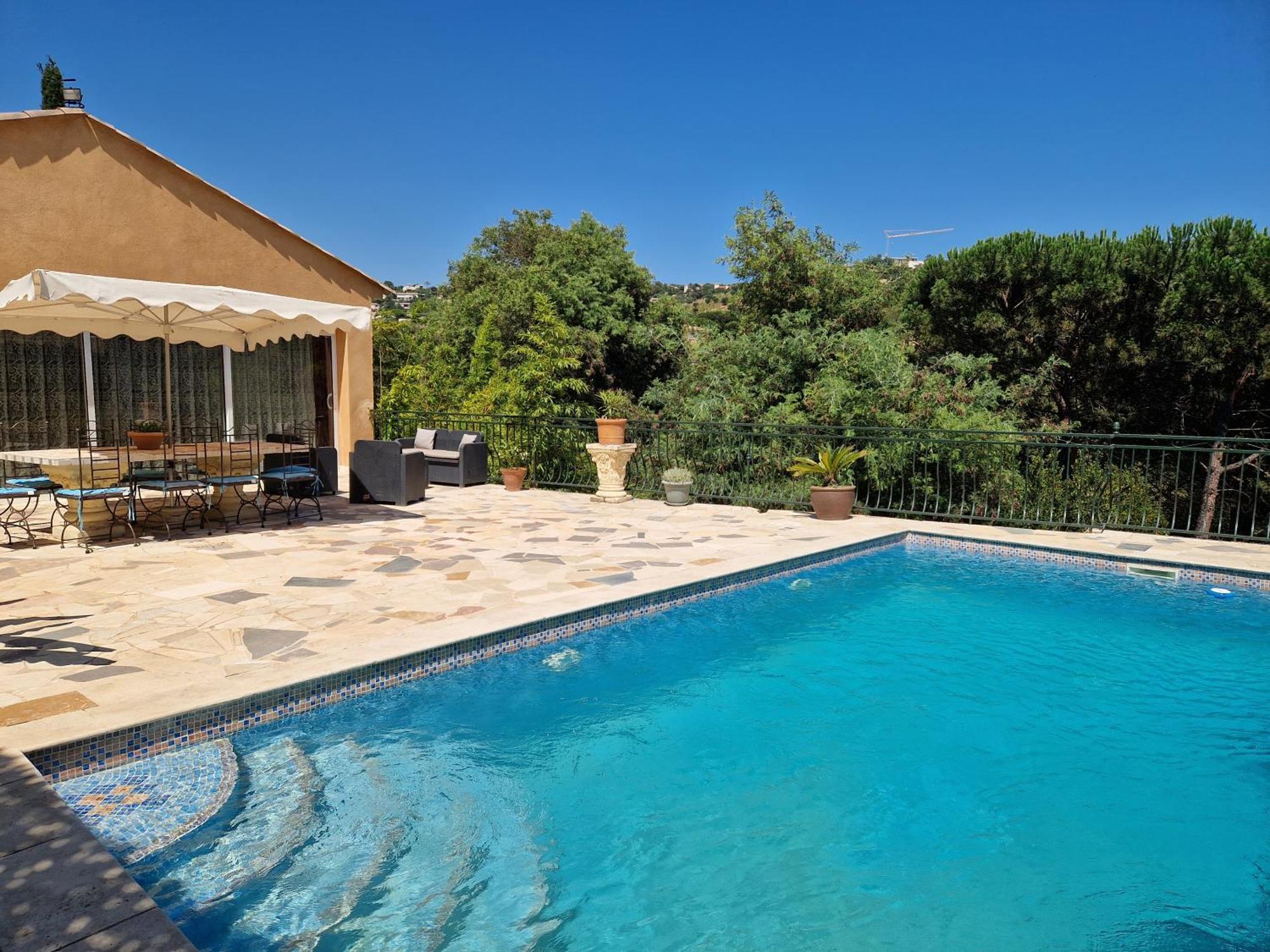 Villa Sambracitaine Les Issambres Ngoại thất bức ảnh